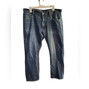 GAP Men's Straight Fit Denim Jeans